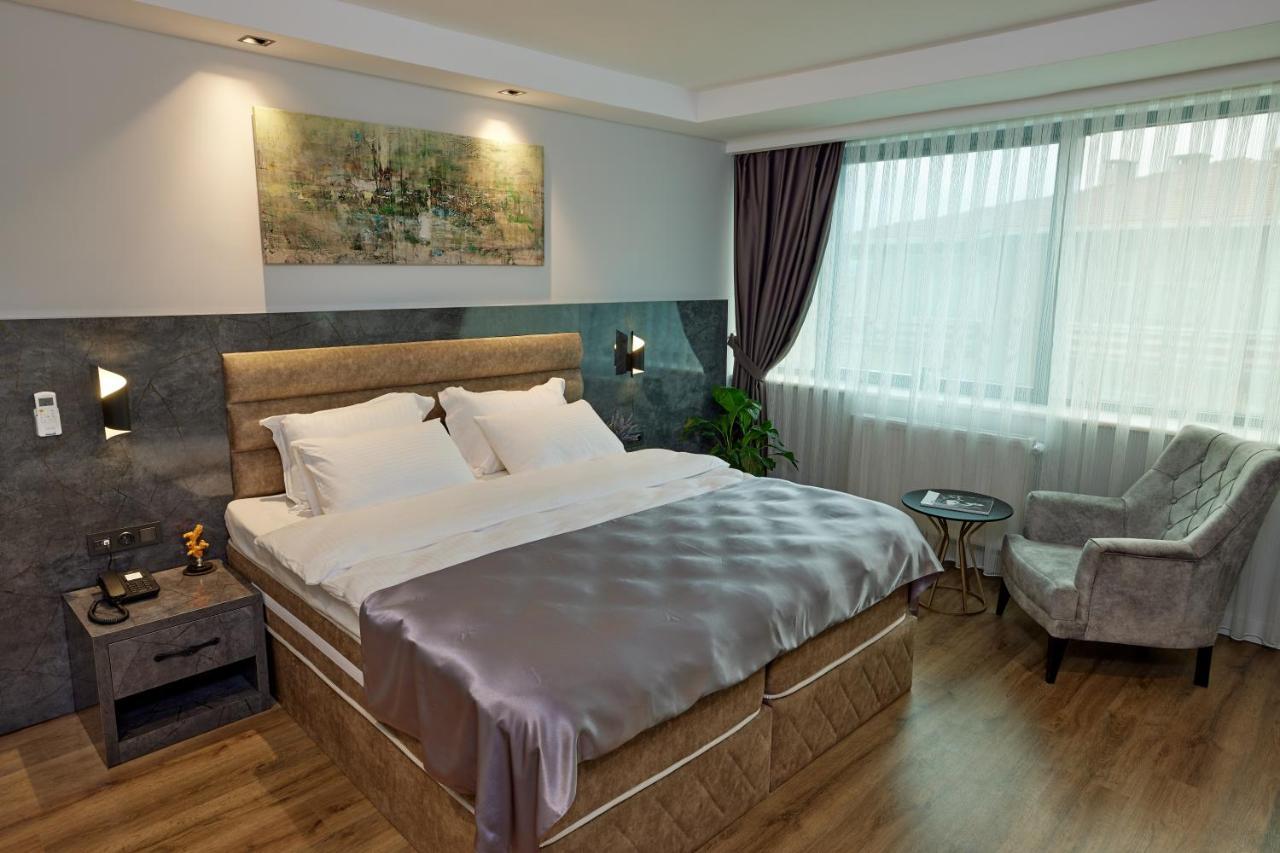 The Bold Hotel Istanbul Exterior photo