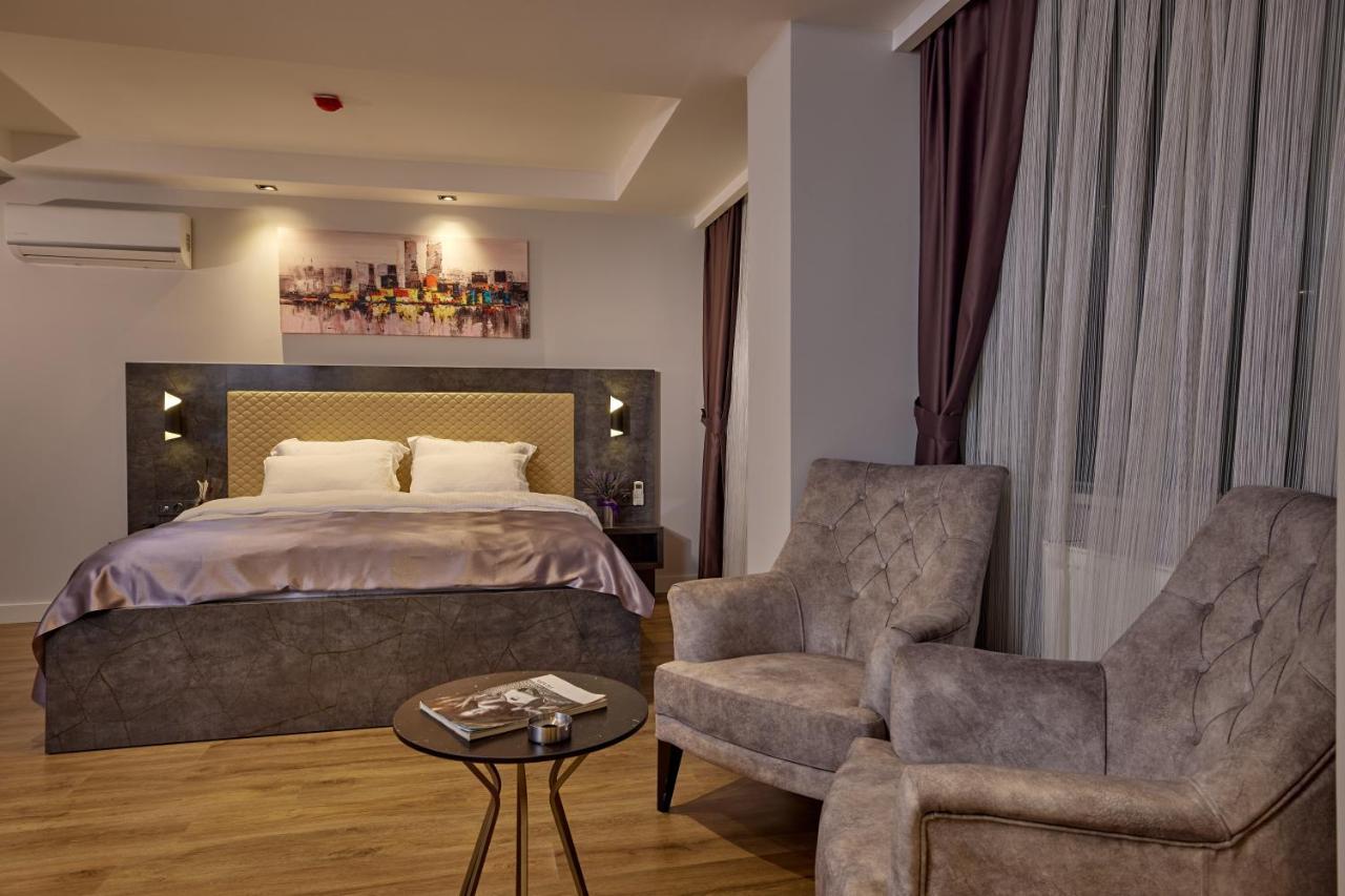The Bold Hotel Istanbul Exterior photo
